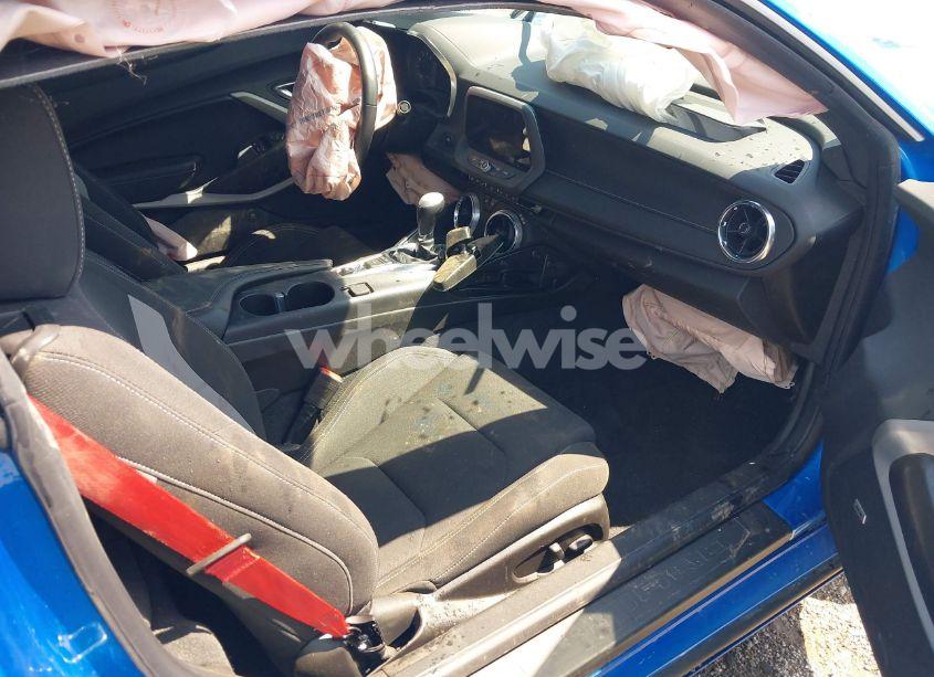 Photo 5 of 2024 Chevrolet Camaro RWD 1LT (VIN 1G1FB1RS7R0122889)