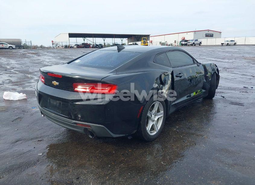 Photo 4 of 2016 Chevrolet Camaro 1LT (VIN 1G1FB1RS8G0129265)