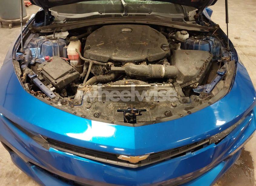 Photo 10 of 2017 Chevrolet Camaro 1LT (VIN 1G1FB1RS8H0187488)