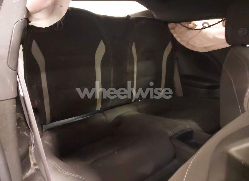 Photo 8 of 2017 Chevrolet Camaro 1LT (VIN 1G1FB1RS8H0187488)