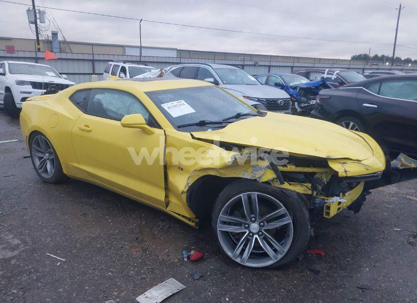 2017 Chevrolet Camaro 1LT (VIN 1G1FB1RS8H0205584) main photo