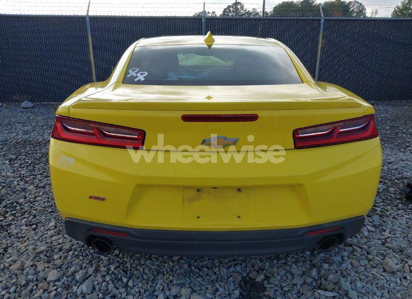 Photo 17 of 2018 Chevrolet Camaro 1LT (VIN 1G1FB1RS8J0151709)