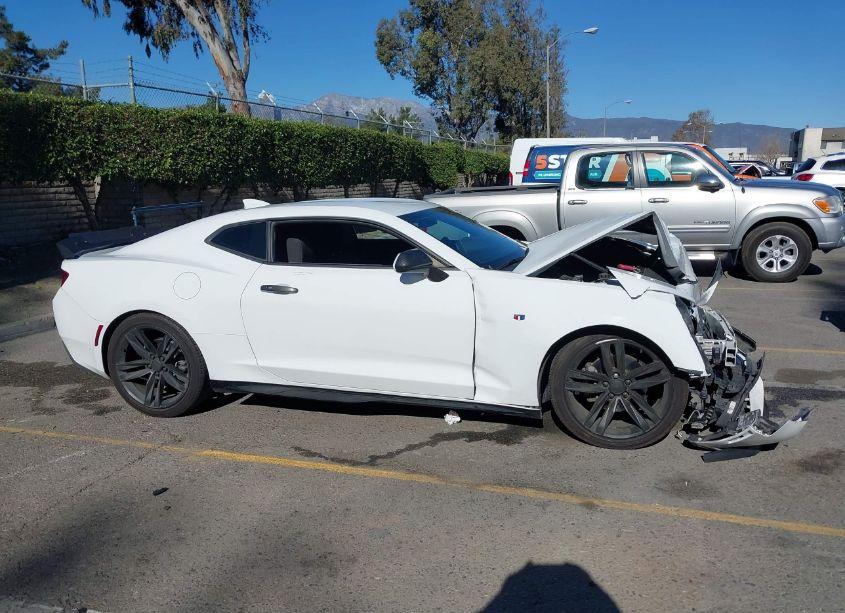 Photo 12 of 2018 Chevrolet Camaro 1LT (VIN 1G1FB1RS8J0181664)