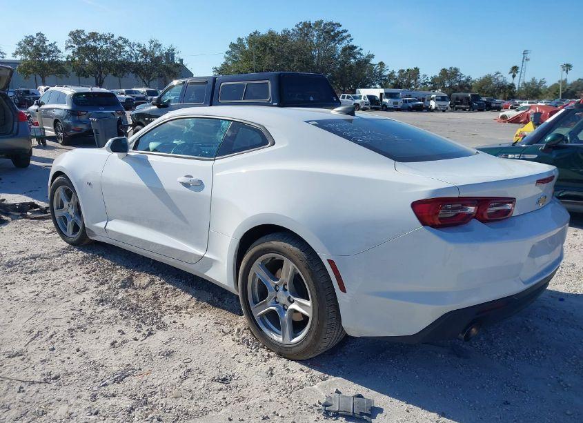 Photo 3 of 2021 Chevrolet Camaro RWD 1LT (VIN 1G1FB1RS8M0104006)