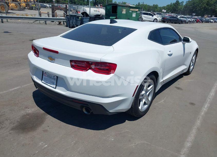 Photo 4 of 2022 Chevrolet Camaro RWD 1LT (VIN 1G1FB1RS8N0110907)