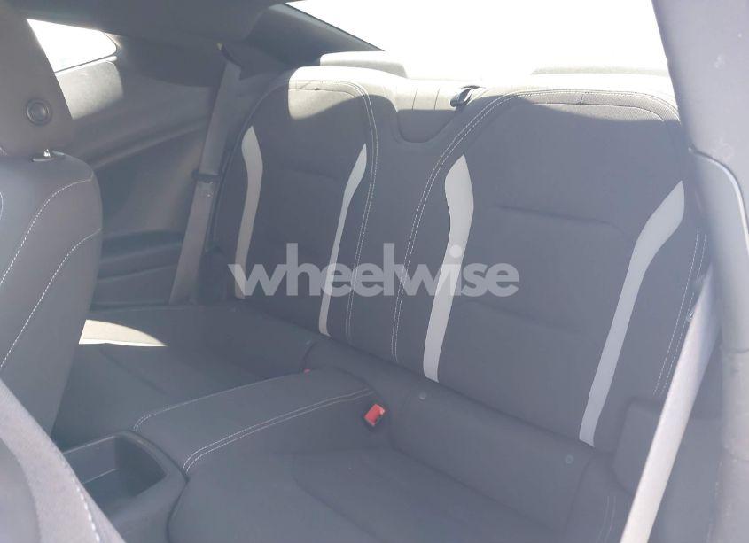 Photo 8 of 2022 Chevrolet Camaro RWD 1LT (VIN 1G1FB1RS8N0110907)