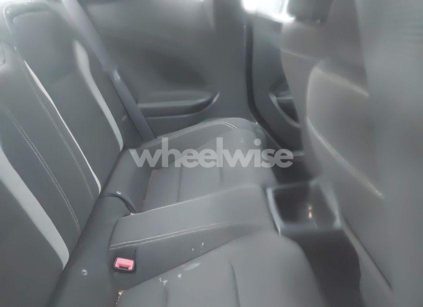 Photo 8 of 2016 Chevrolet Camaro 1LT (VIN 1G1FB1RS9G0131297)