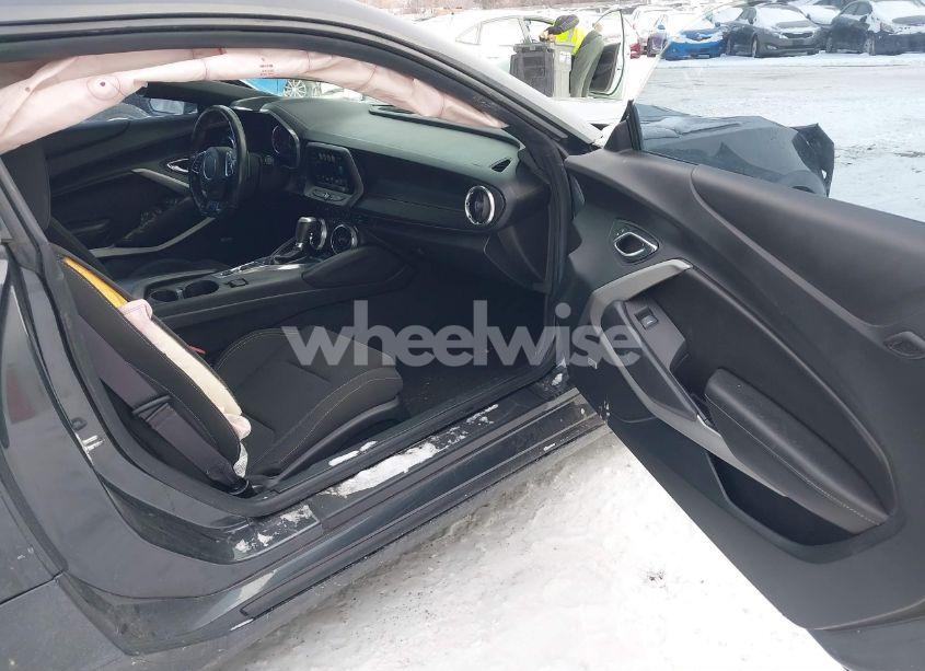 Photo 5 of 2016 Chevrolet Camaro 1LT (VIN 1G1FB1RS9G0184243)