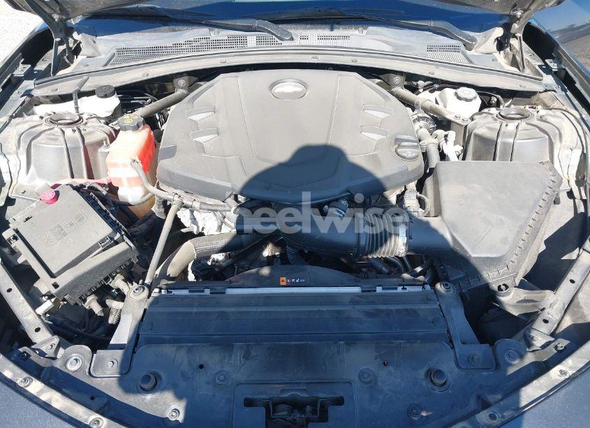 Photo 10 of 2018 Chevrolet Camaro 1LT (VIN 1G1FB1RS9J0190518)