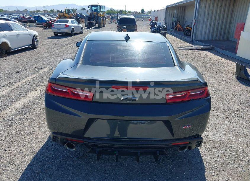 Photo 17 of 2018 Chevrolet Camaro 1LT (VIN 1G1FB1RS9J0190518)
