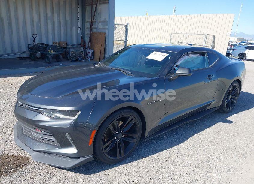 Photo 2 of 2018 Chevrolet Camaro 1LT (VIN 1G1FB1RS9J0190518)