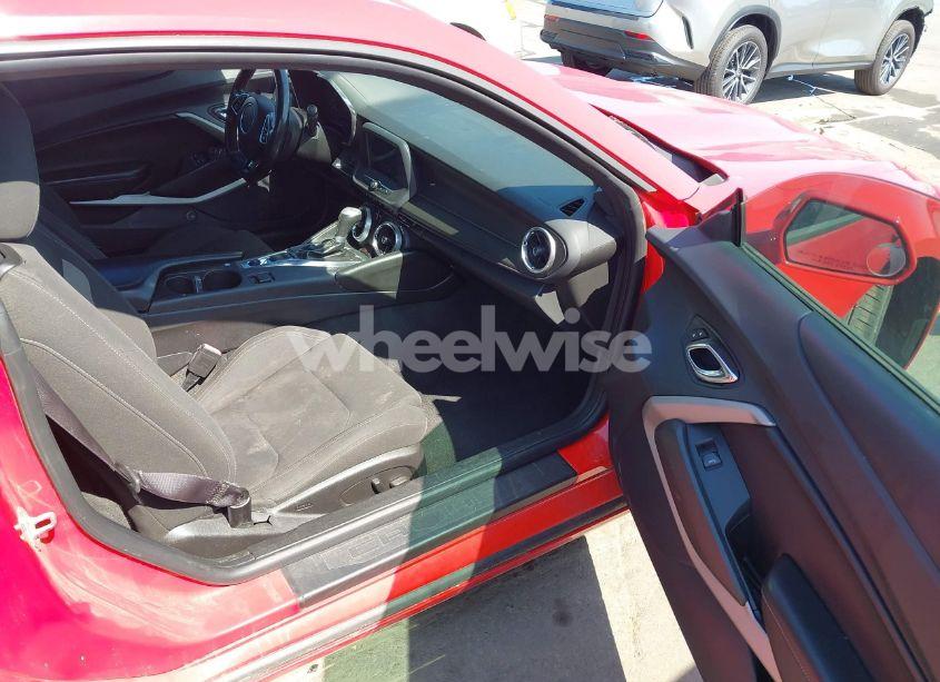 Photo 5 of 2016 Chevrolet Camaro 1LT (VIN 1G1FB1RSXG0156127)