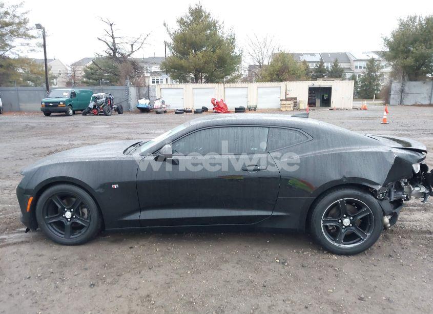 Photo 14 of 2016 Chevrolet Camaro 1LT (VIN 1G1FB1RSXG0170707)