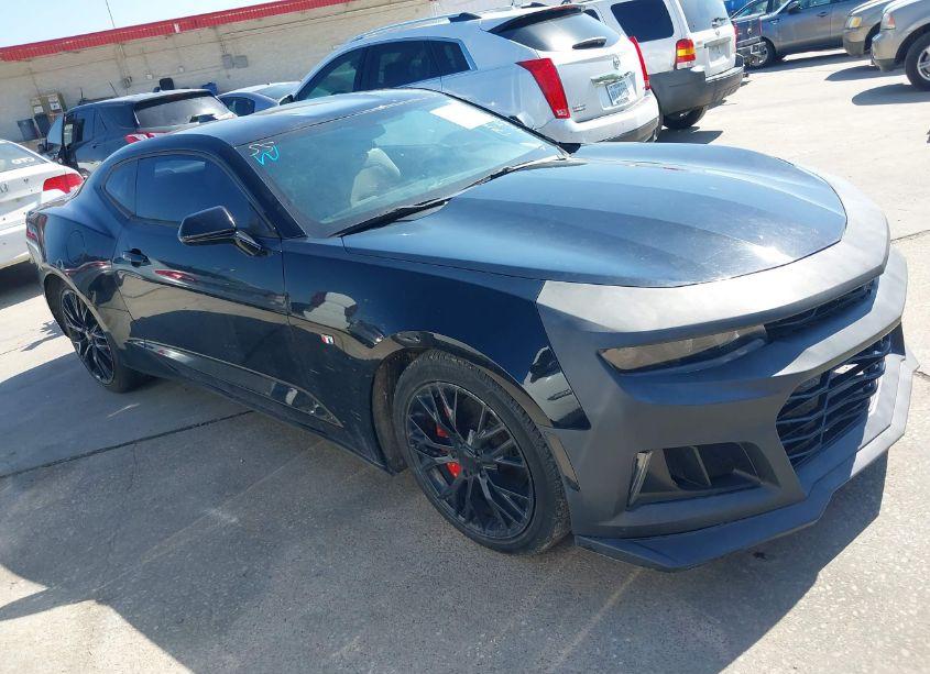 2016 Chevrolet Camaro 1LT (VIN 1G1FB1RSXG0171968) main photo