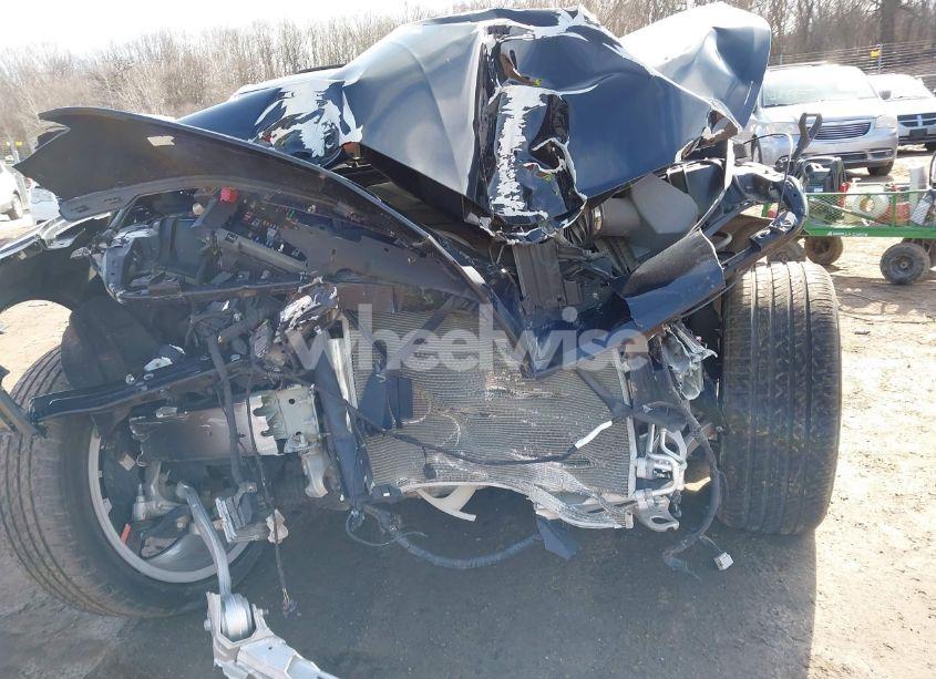 Photo 11 of 2017 Chevrolet Camaro 1LT (VIN 1G1FB1RSXH0103056)