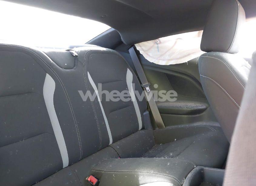 Photo 8 of 2017 Chevrolet Camaro 1LT (VIN 1G1FB1RSXH0103056)