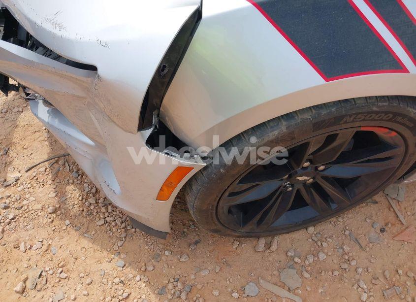 Photo 19 of 2018 Chevrolet Camaro 1LT (VIN 1G1FB1RSXJ0153350)