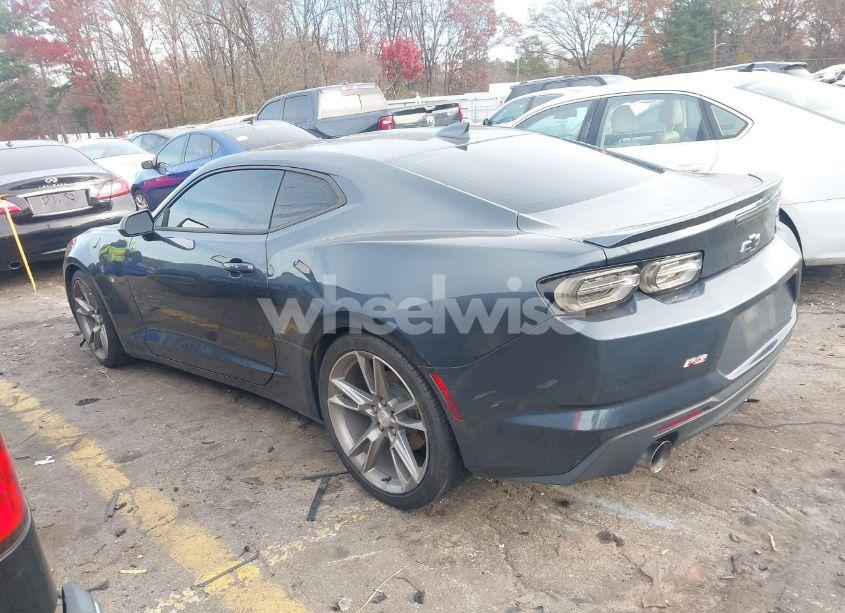 Photo 3 of 2019 Chevrolet Camaro 1LT (VIN 1G1FB1RSXK0127994)