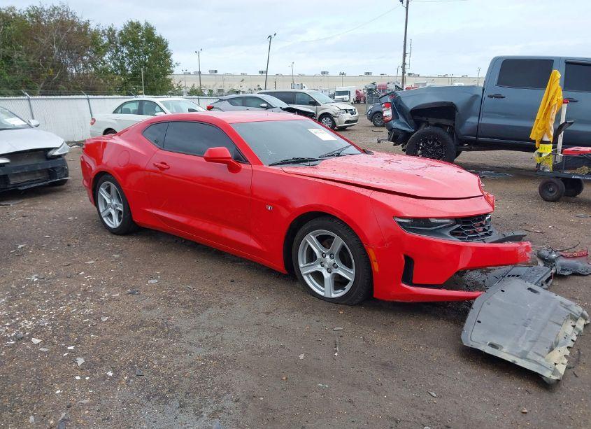 2020 Chevrolet Camaro RWD 1LT (VIN 1G1FB1RSXL0101168) main photo