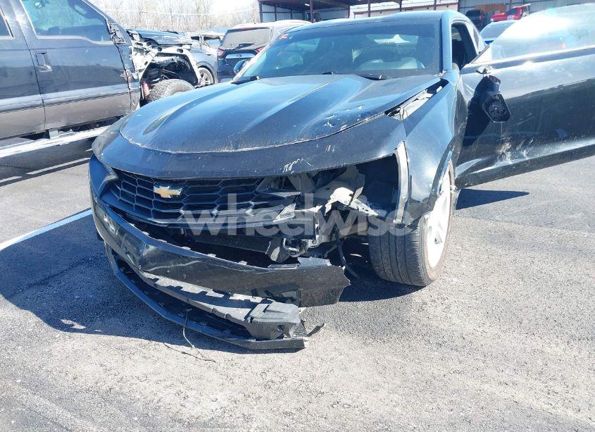 Photo 6 of 2020 Chevrolet Camaro RWD 1LT (VIN 1G1FB1RSXL0112266)
