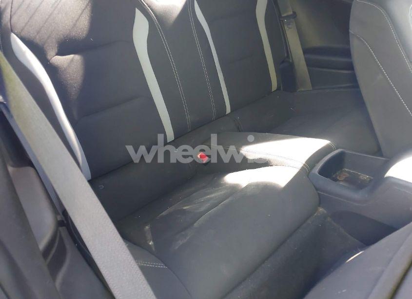 Photo 8 of 2020 Chevrolet Camaro RWD 1LT (VIN 1G1FB1RSXL0112266)