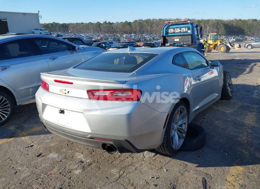 Photo 4 of 2016 Chevrolet Camaro 1LT (VIN 1G1FB1RX0G0160909)