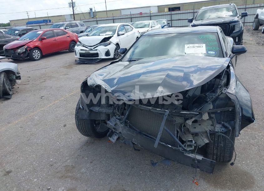 Photo 12 of 2018 Chevrolet Camaro 1LT (VIN 1G1FB1RX0J0188734)