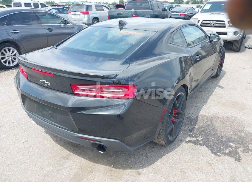 Photo 4 of 2018 Chevrolet Camaro 1LT (VIN 1G1FB1RX0J0188734)