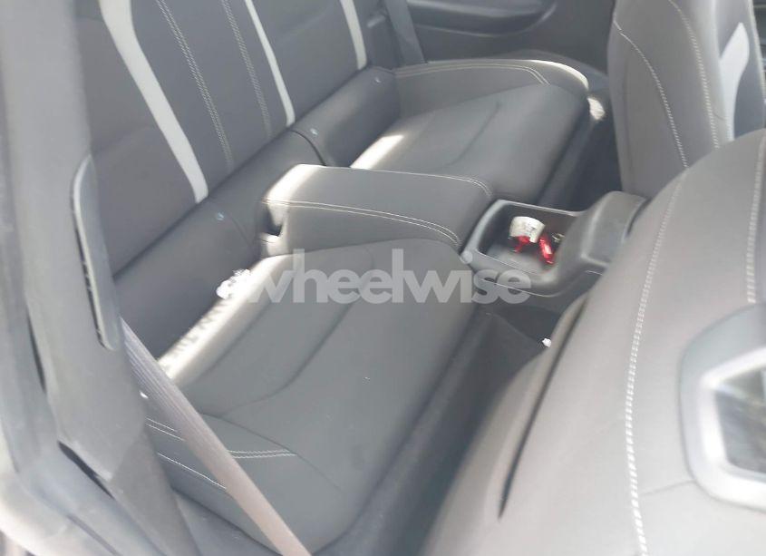 Photo 8 of 2018 Chevrolet Camaro 1LT (VIN 1G1FB1RX0J0188734)