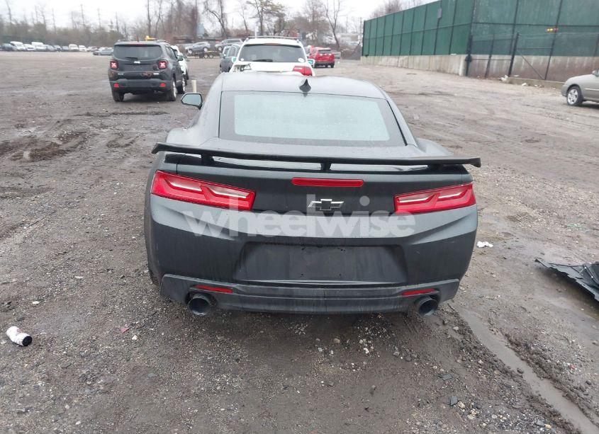 Photo 16 of 2017 Chevrolet Camaro 1LT (VIN 1G1FB1RX1H0119836)