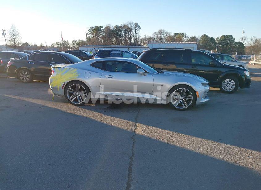 Photo 13 of 2017 Chevrolet Camaro 1LT (VIN 1G1FB1RX1H0141867)