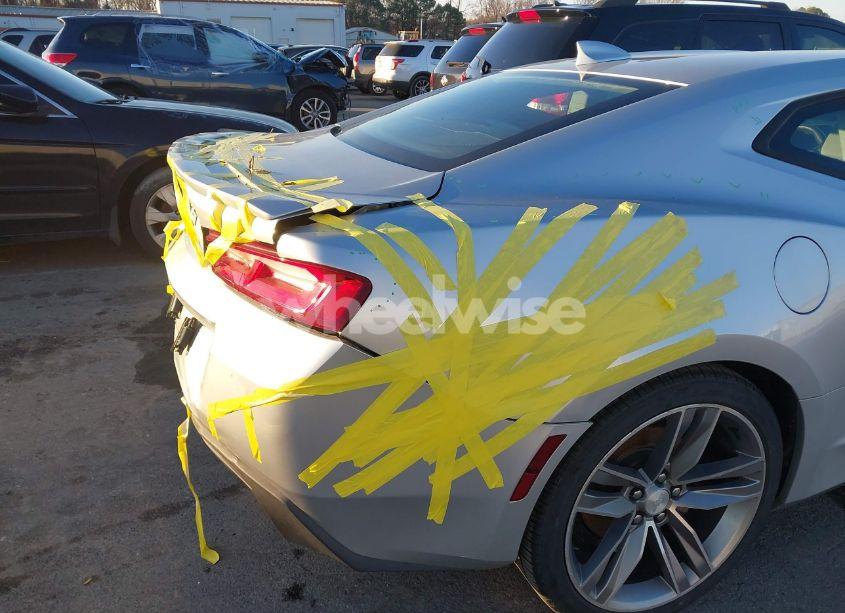 Photo 18 of 2017 Chevrolet Camaro 1LT (VIN 1G1FB1RX1H0141867)