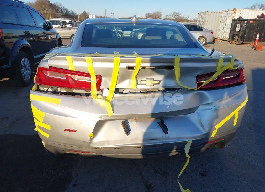 Photo 6 of 2017 Chevrolet Camaro 1LT (VIN 1G1FB1RX1H0141867)