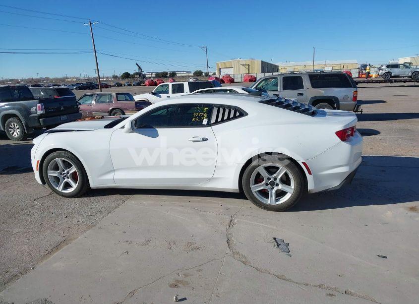 Photo 14 of 2020 Chevrolet Camaro RWD 1LT (VIN 1G1FB1RX1L0104908)