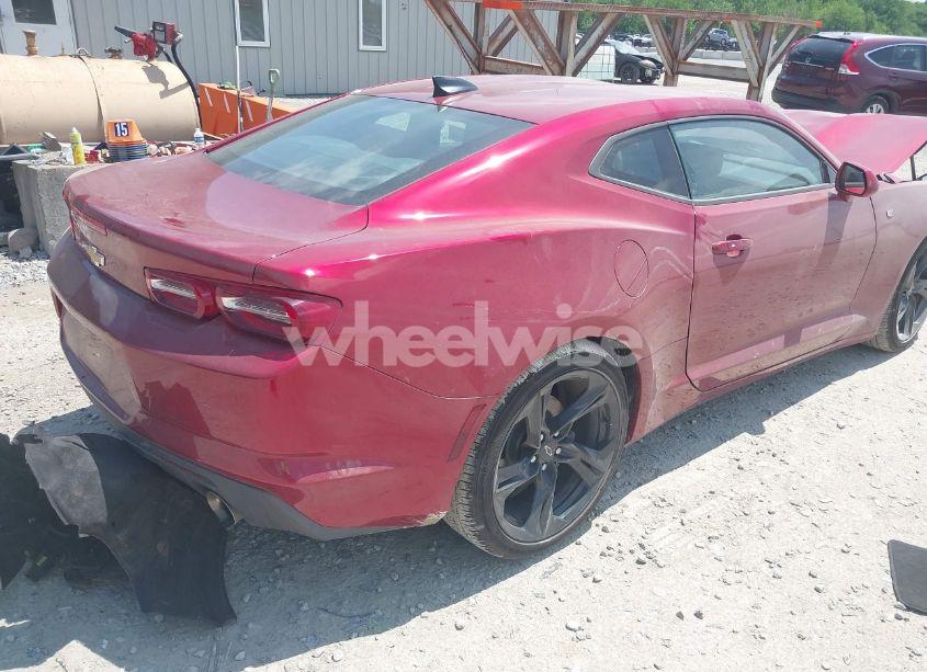 Photo 4 of 2022 Chevrolet Camaro RWD 1LT (VIN 1G1FB1RX1N0105964)