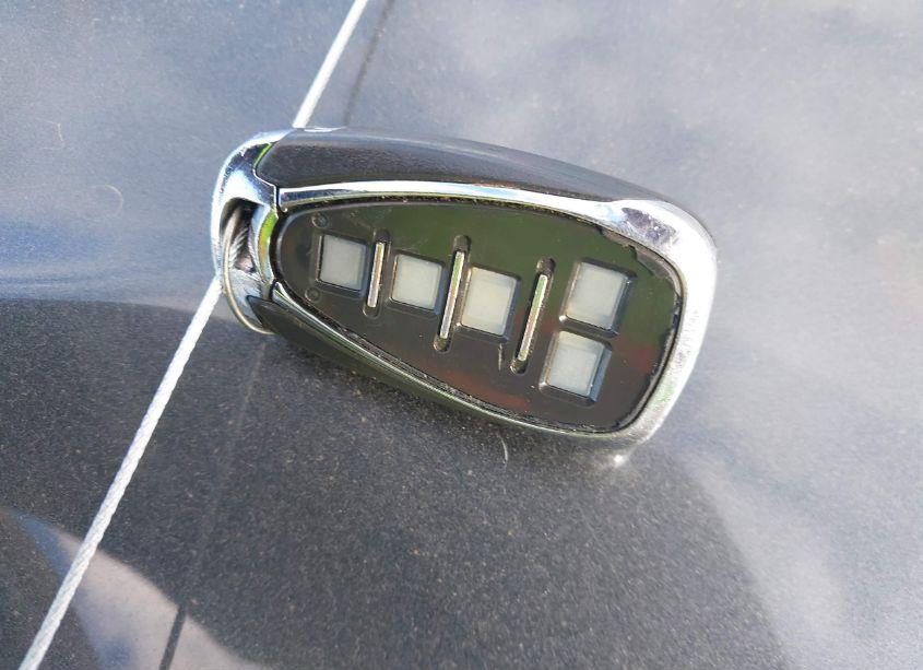 Photo 11 of 2016 Chevrolet Camaro 1LT (VIN 1G1FB1RX2G0164072)