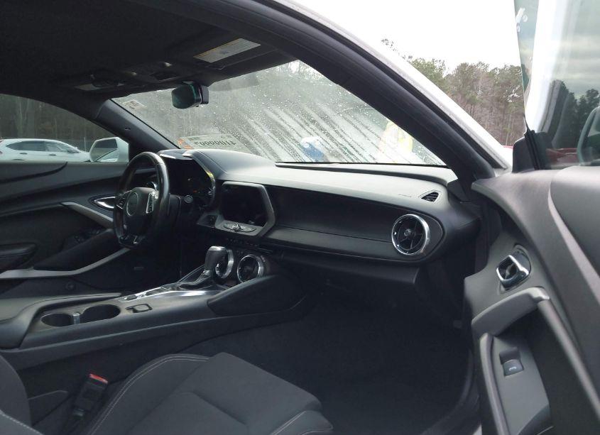 Photo 5 of 2016 Chevrolet Camaro 1LT (VIN 1G1FB1RX2G0167599)