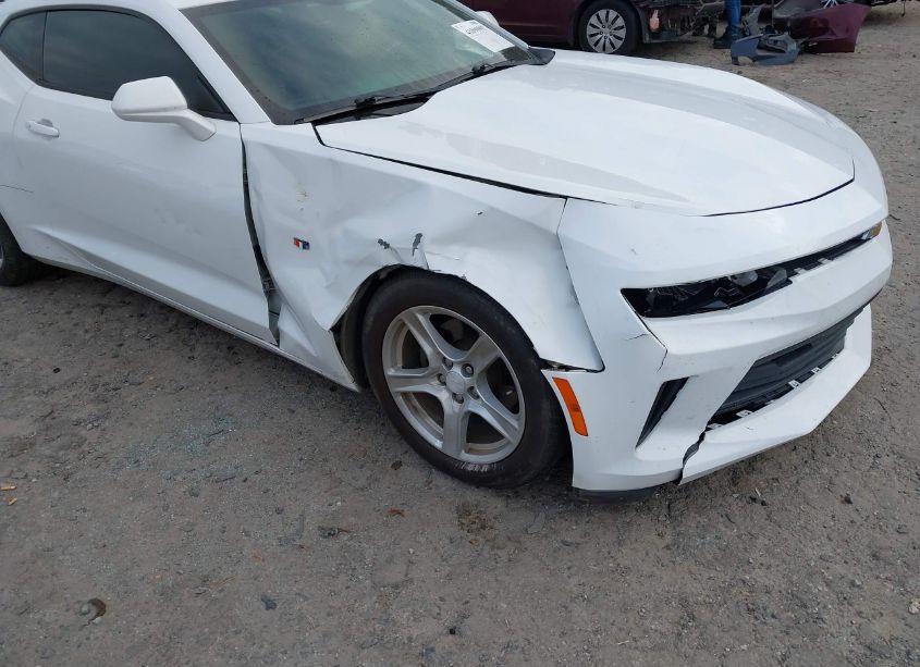 Photo 6 of 2016 Chevrolet Camaro 1LT (VIN 1G1FB1RX2G0167599)