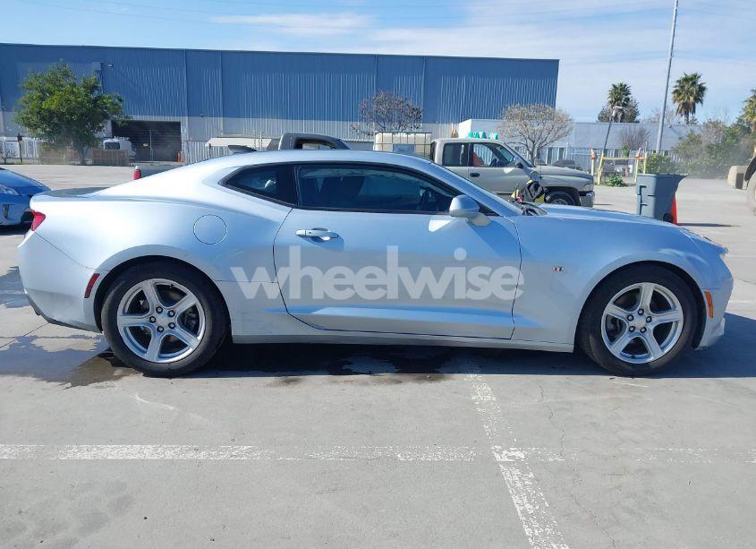 Photo 14 of 2017 Chevrolet Camaro 1LT (VIN 1G1FB1RX2H0148214)