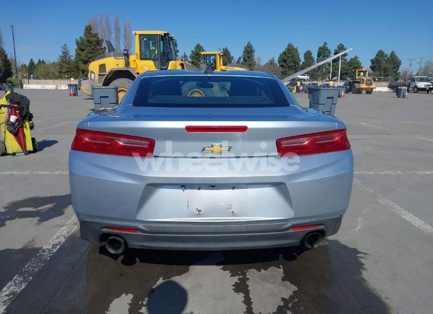 Photo 17 of 2017 Chevrolet Camaro 1LT (VIN 1G1FB1RX2H0148214)