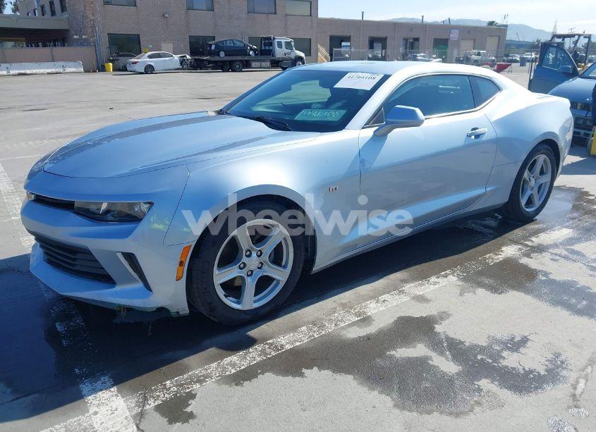 Photo 2 of 2017 Chevrolet Camaro 1LT (VIN 1G1FB1RX2H0148214)