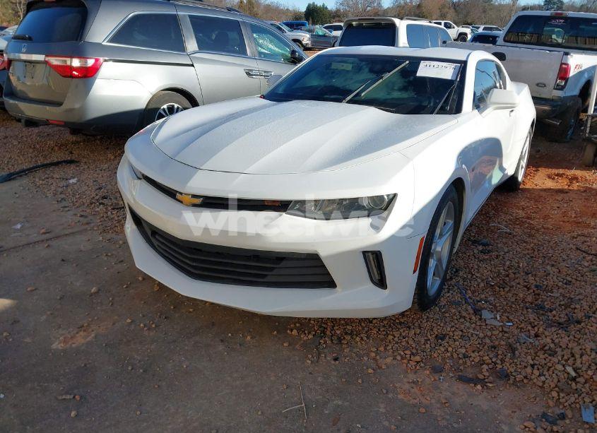Photo 6 of 2018 Chevrolet Camaro 1LT (VIN 1G1FB1RX2J0147098)