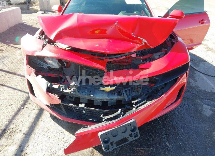 Photo 6 of 2020 Chevrolet Camaro RWD 1LT (VIN 1G1FB1RX2L0122611)