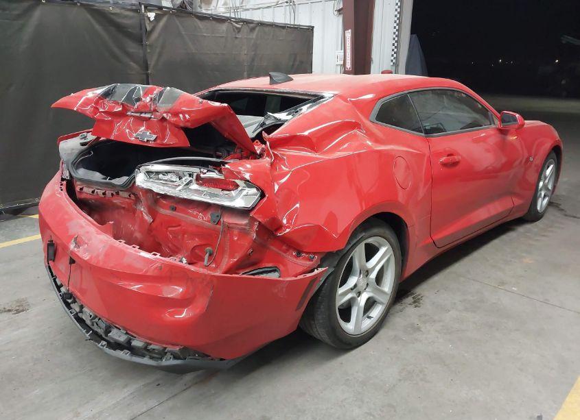 Photo 4 of 2018 Chevrolet Camaro 1LT (VIN 1G1FB1RX3J0184001)