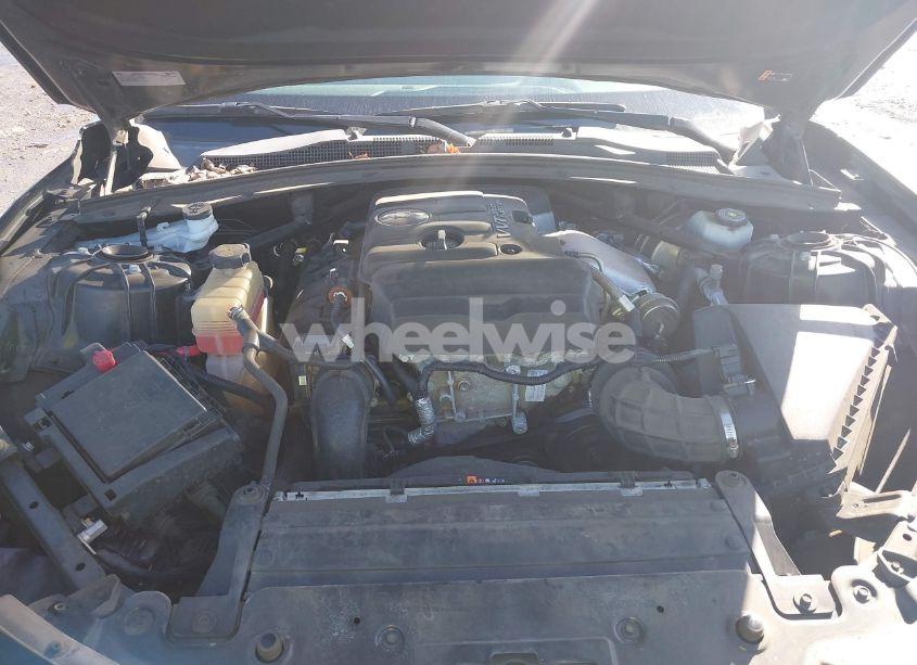 Photo 10 of 2018 Chevrolet Camaro 1LT (VIN 1G1FB1RX3J0191689)