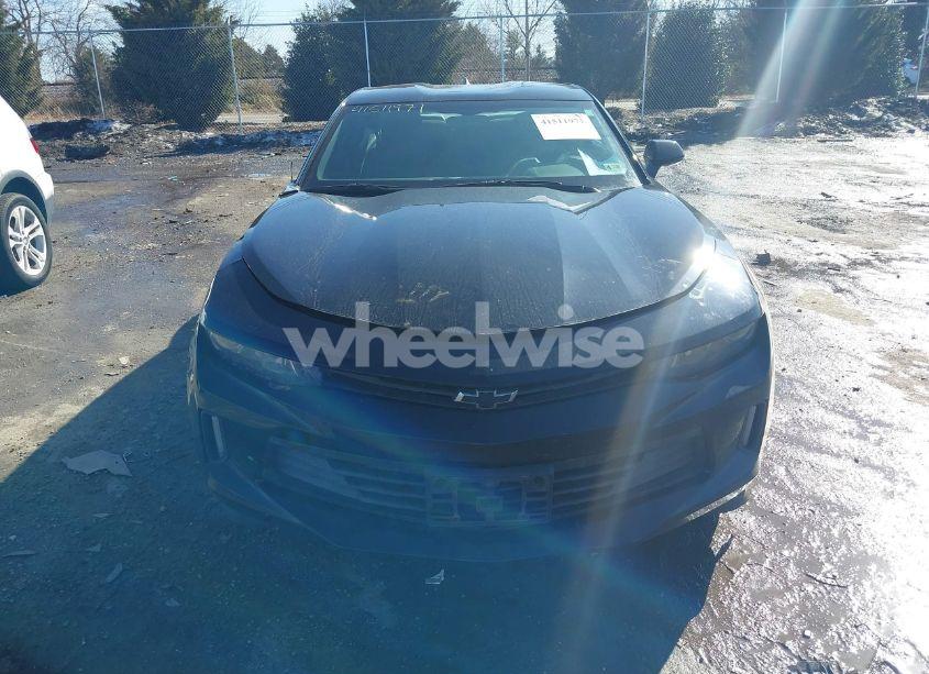Photo 12 of 2018 Chevrolet Camaro 1LT (VIN 1G1FB1RX3J0191689)