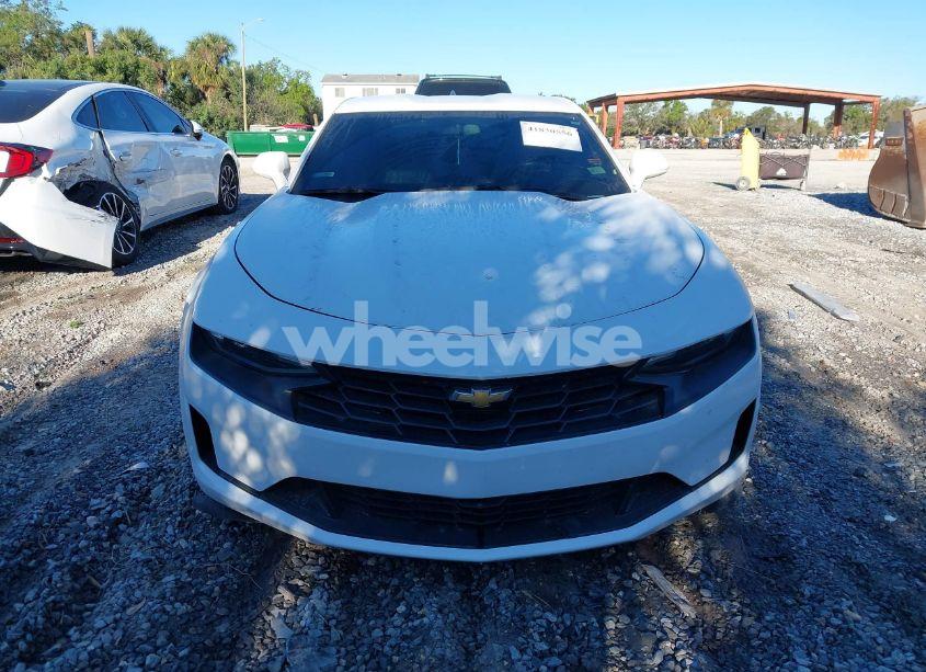 Photo 12 of 2019 Chevrolet Camaro 1LS (VIN 1G1FB1RX3K0125712)