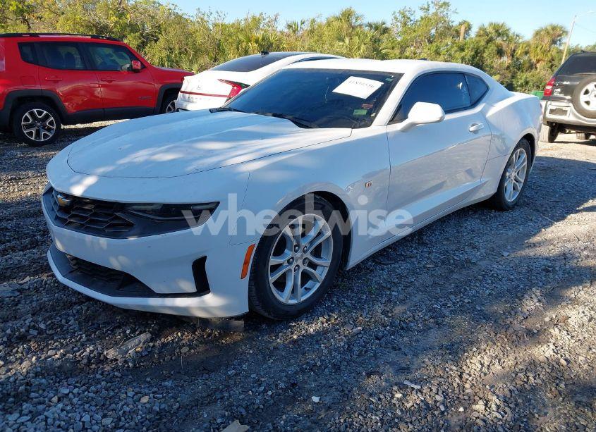 Photo 2 of 2019 Chevrolet Camaro 1LS (VIN 1G1FB1RX3K0125712)