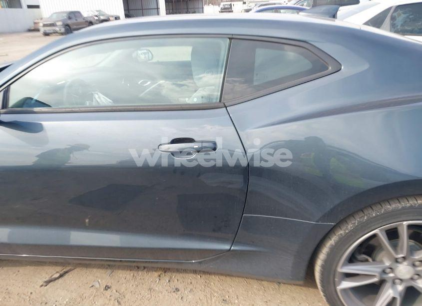 Photo 14 of 2020 Chevrolet Camaro (VIN 1G1FB1RX3L0149770)