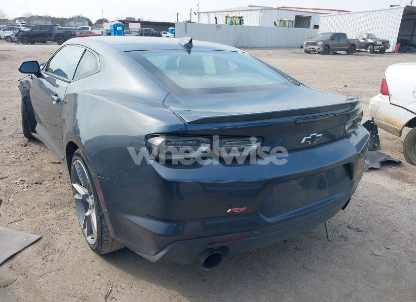 Photo 3 of 2020 Chevrolet Camaro (VIN 1G1FB1RX3L0149770)